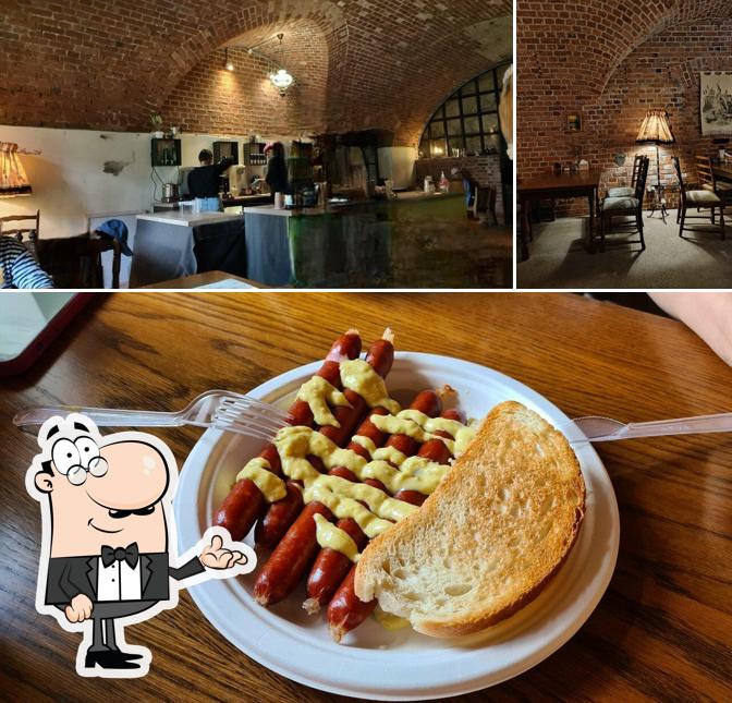 Забронируйте столик в "Brunch Hausen"