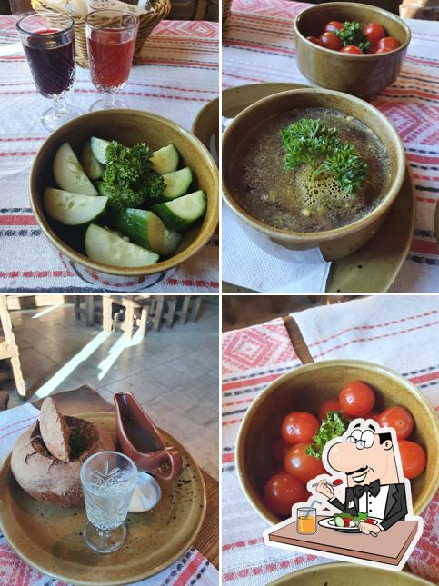 Еда в "Трактире Хлебникове"