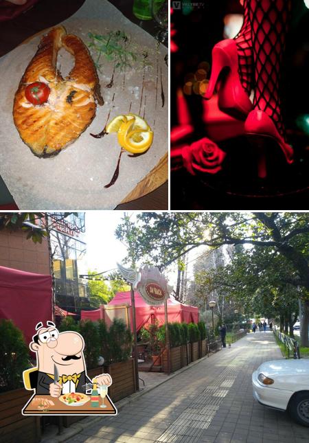 Еда и внешнее оформление в Moulin Room