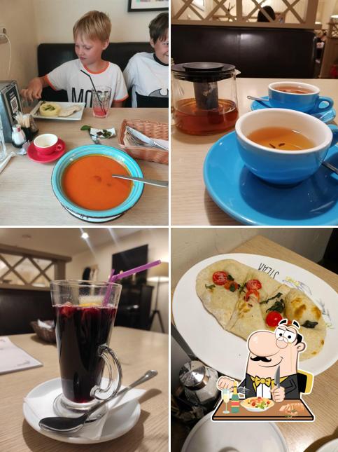 Еда в "5-м Подъезде"