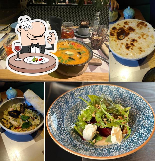 Еда в "22 Twenty Two"