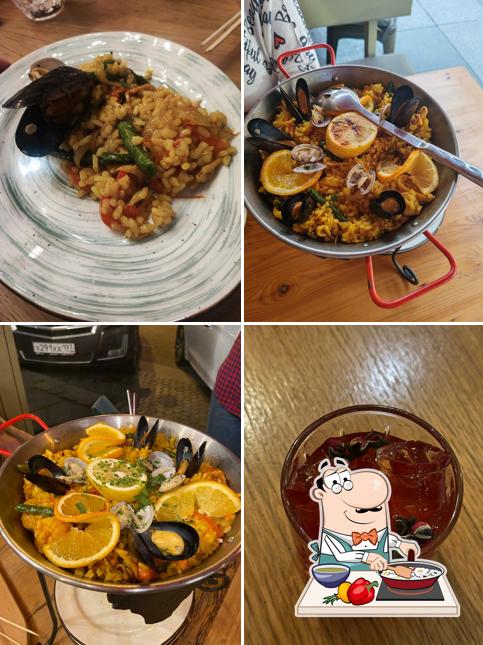 Паэлья в "Барслоне"