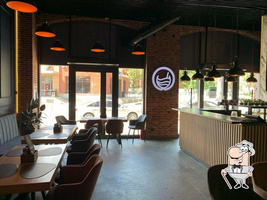 Внешнее оформление "Cafe&bar Svoi"