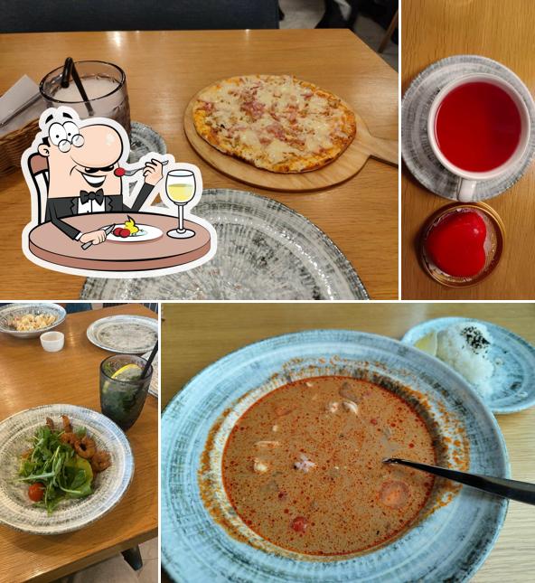 Еда в "Пиццерии "То-То""