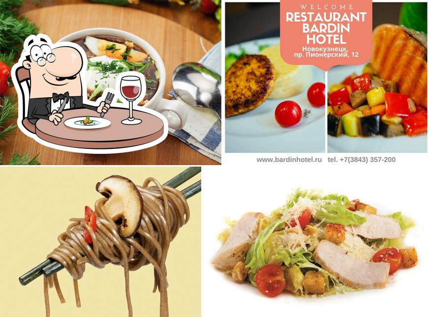 Блюда в "Бардине отель Новокузнецк"