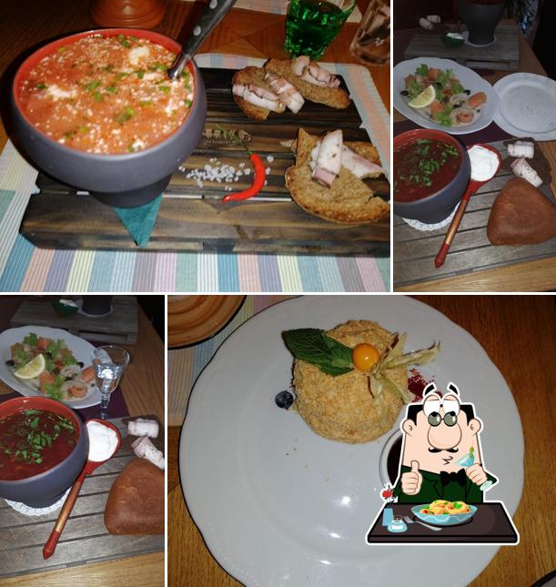 Блюда в "Ресторане Диване-Баяне"