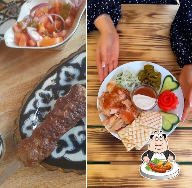 Еда в "Центр плова"