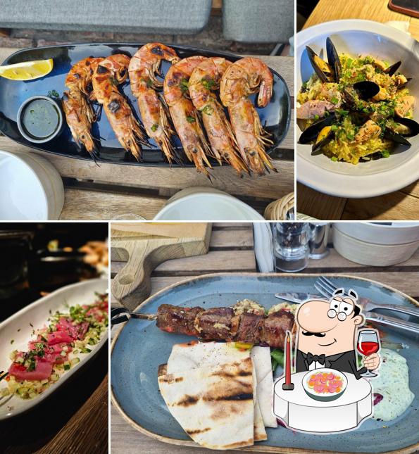 Тартар из тунца в "Жардин"