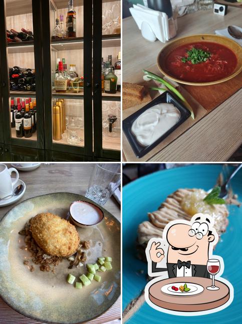 Еда в "Москве"