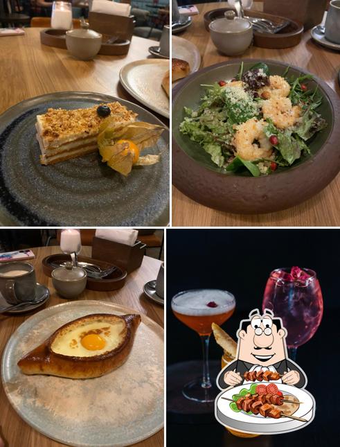 Блюда в "Food hall Green House"