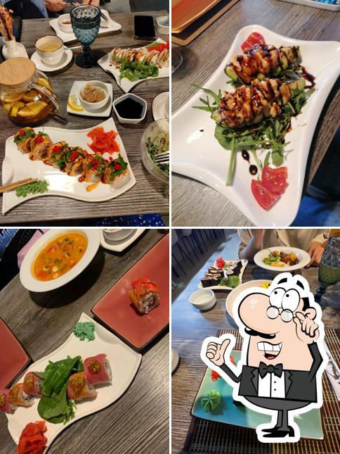 Посмотрите на внутренний интерьер "Евразия food"