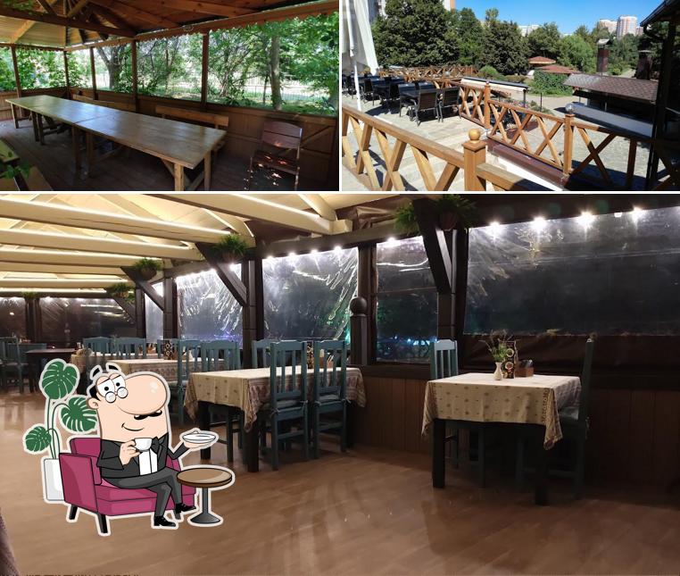 Забронируйте столик в "Казачьем Хуторе"