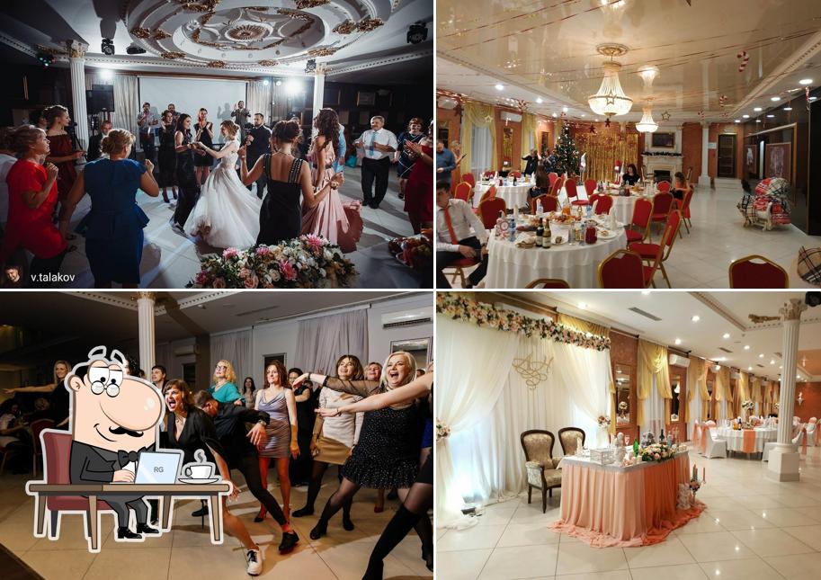 Посмотрите на внутренний интерьер "Банкета холл"