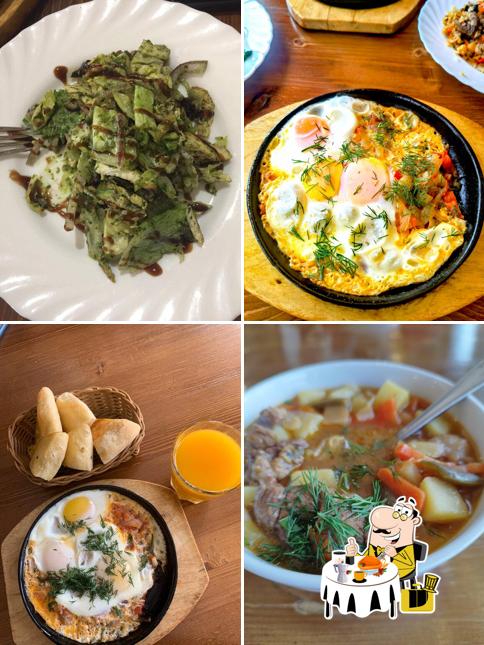 Еда в "Кафе Медине"