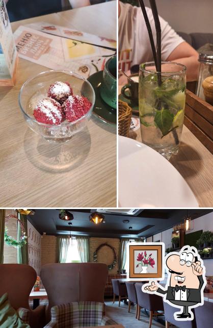 Посмотрите на внутренний интерьер "Интемпо"