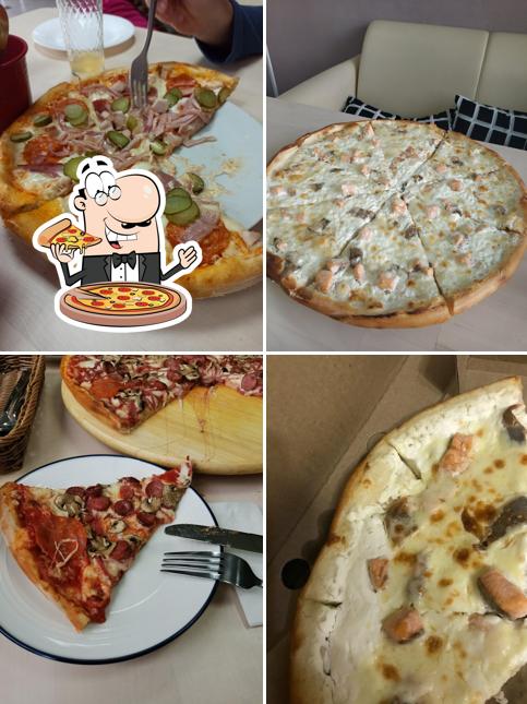 Пицца и роллы