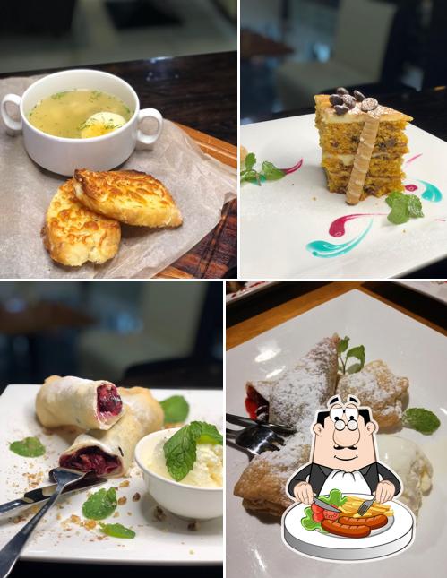 Блюда в "Кафе Чаплин"