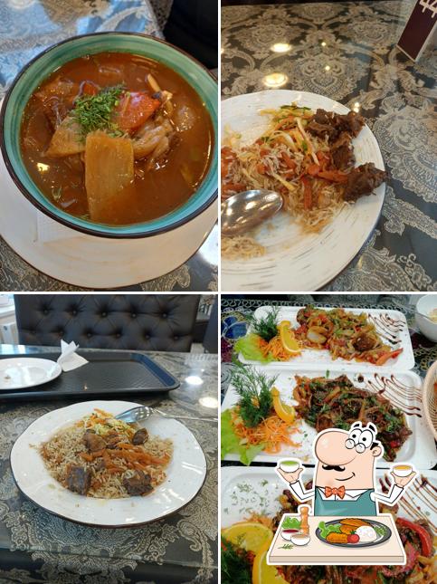 Сэндвич с рваной свининой в "Таджикистан"