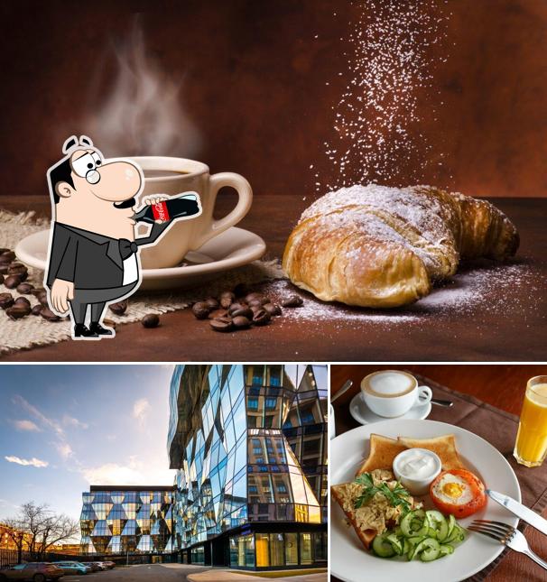 Посмотрите на это фото, где видны напитки и внешнее оформление в Столичный вкус