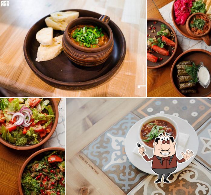 Еда в "Старик Хинкалыч"