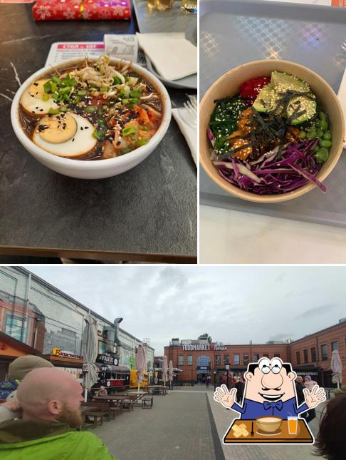 Это фото, где изображены еда и внешнее оформление в Foodmarket