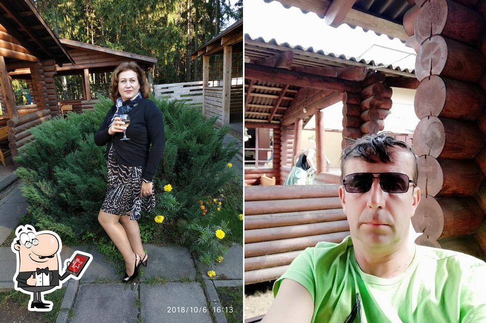 Наслаждайтесь пейзажем, который открывается из "Кафе "Пит Стоп""