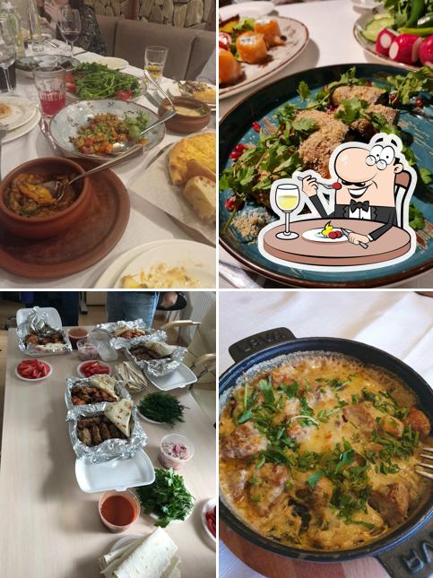 Еда в "Добром грузине"