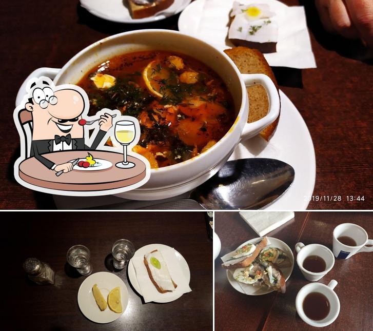 Еда в "Рюмочной"