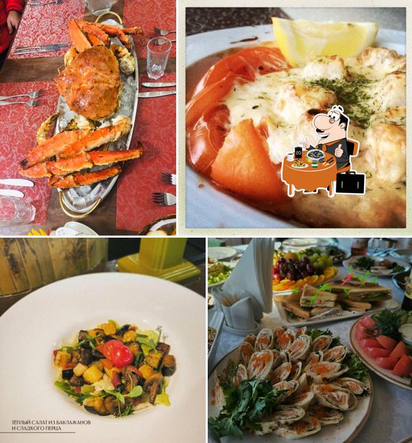 Моллюски в "Панорамном ресторане "У Егорыча""