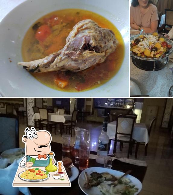 Блюда в "Огнях Баку"