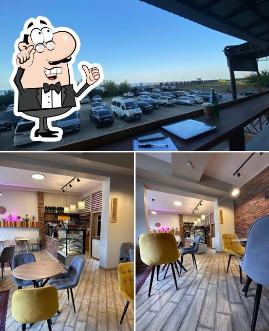 Внутреннее оформление и внешнее оформление - все это можно увидеть на этом изображении из Seasons of coffe