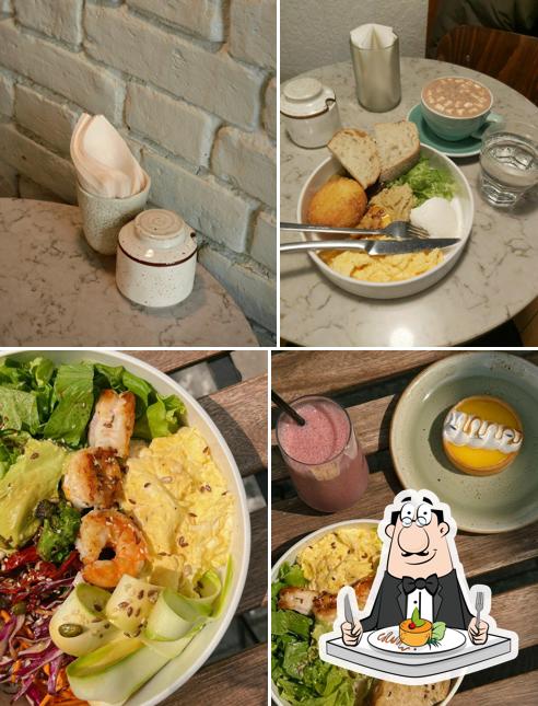 Еда в "Сойке"