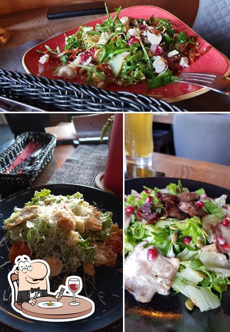 Еда в "Асадо"