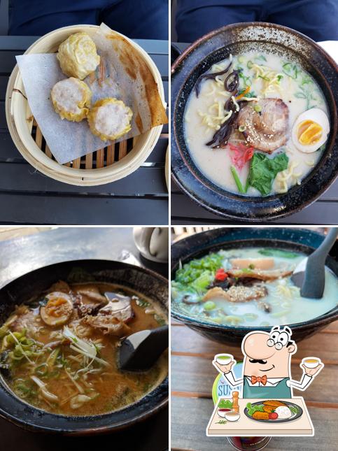Еда в "Sushi Genki+ Ramen"