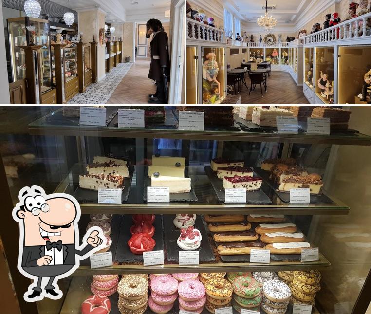 Забронируйте столик в "Музей кукол & Дом мороженого"