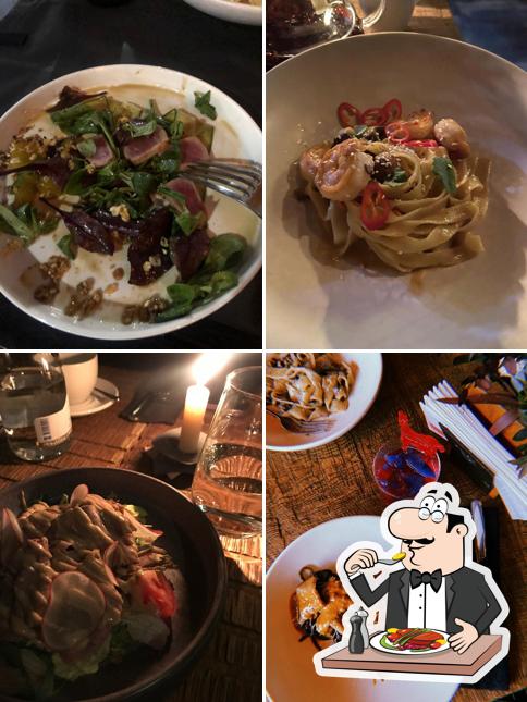 Блюда в "Farro pasta & bar"