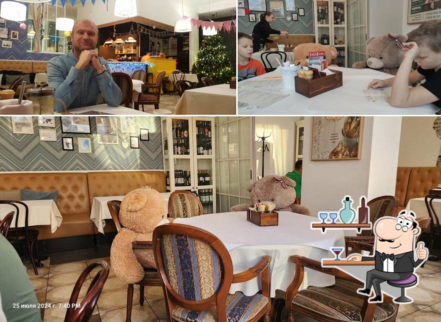 Фотография, на которой видны внутреннее оформление и еда в Квартира № 162