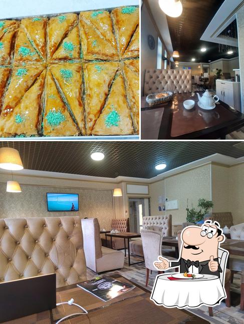 Кафе у Дома