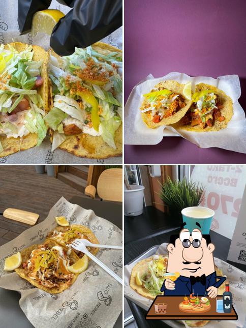 Брускетта в "Taco Rebel"