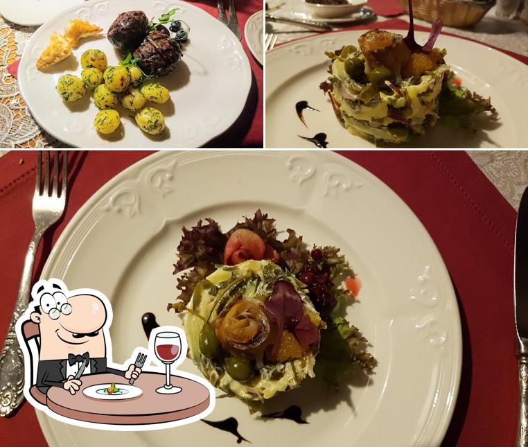 Еда в "Чемодане"