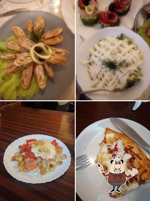 Сидим. Едим