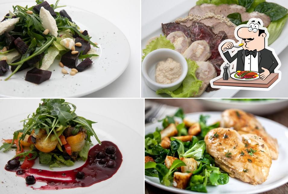 Еда в "Бардине отель Новокузнецк"