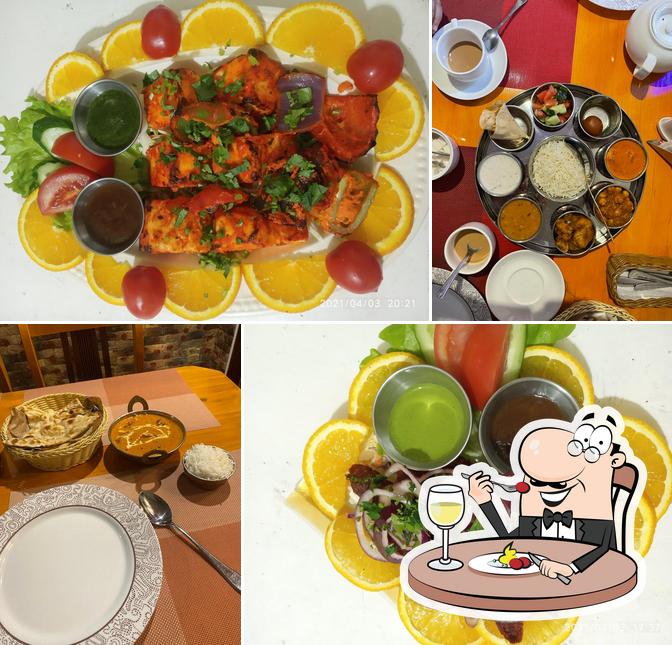 Еда в "Дели Дарбар"
