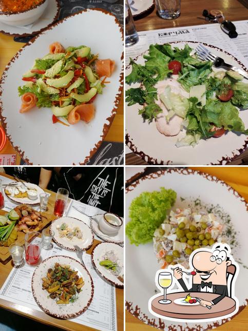 Еда в "Корчме"