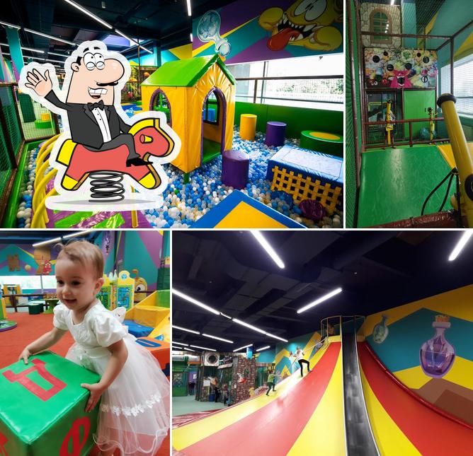 Здесь можно посмотреть снимок ресторана "Семейный парк развлечений Замания"