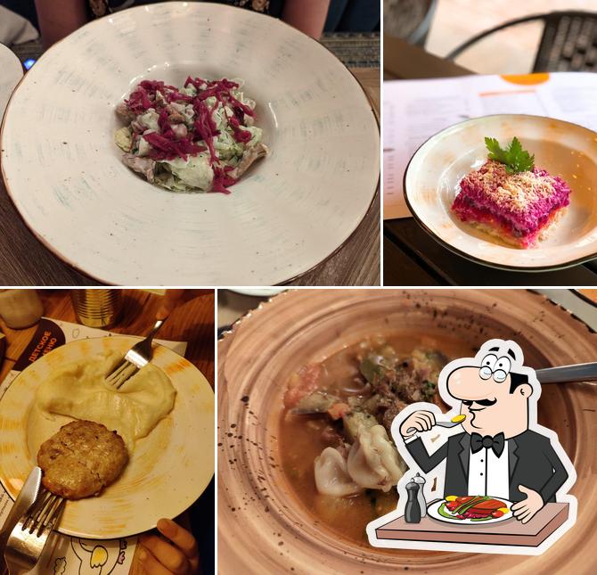 Еда в "Птичка"