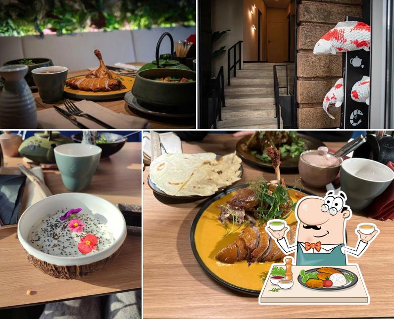 Еда в "True Asia"