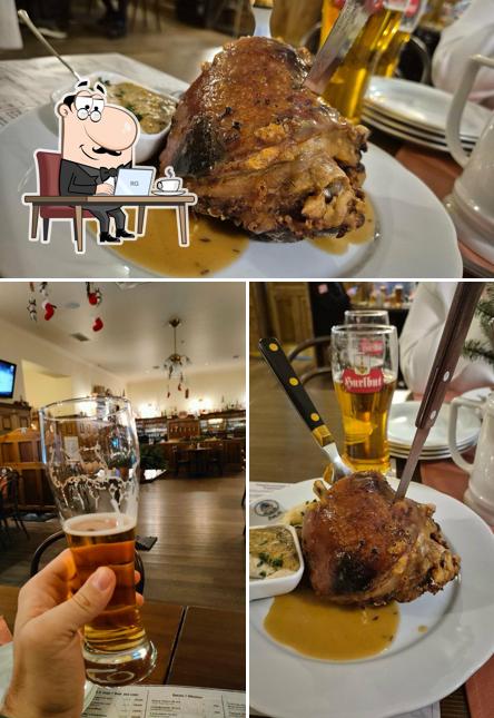 Это фотография, где изображены внутреннее оформление и еда в Швейк