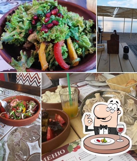 Еда в "Старик Хинкалыч"