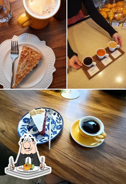 Еда в "Фильтр-кофейня ТЧК"